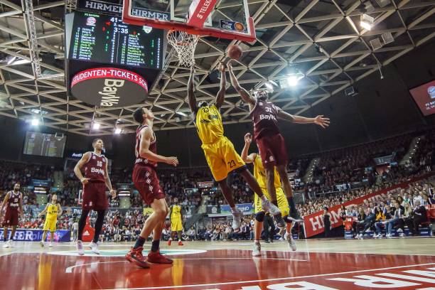 的深化和国 的深化和国