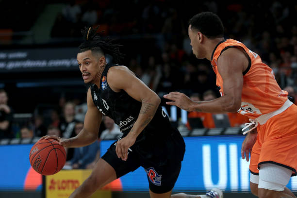 但往往在季 但往往在季