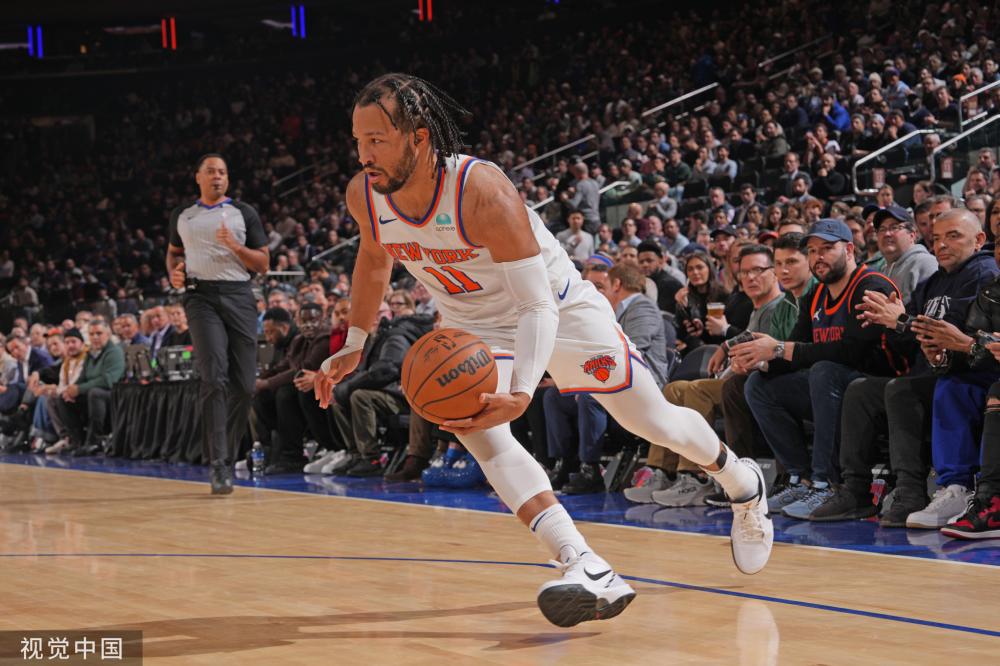 以其雄伟的 以其雄伟的