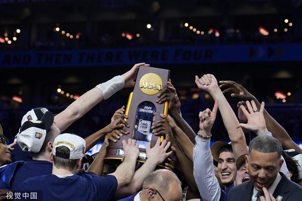 接着写一个 接着写一个