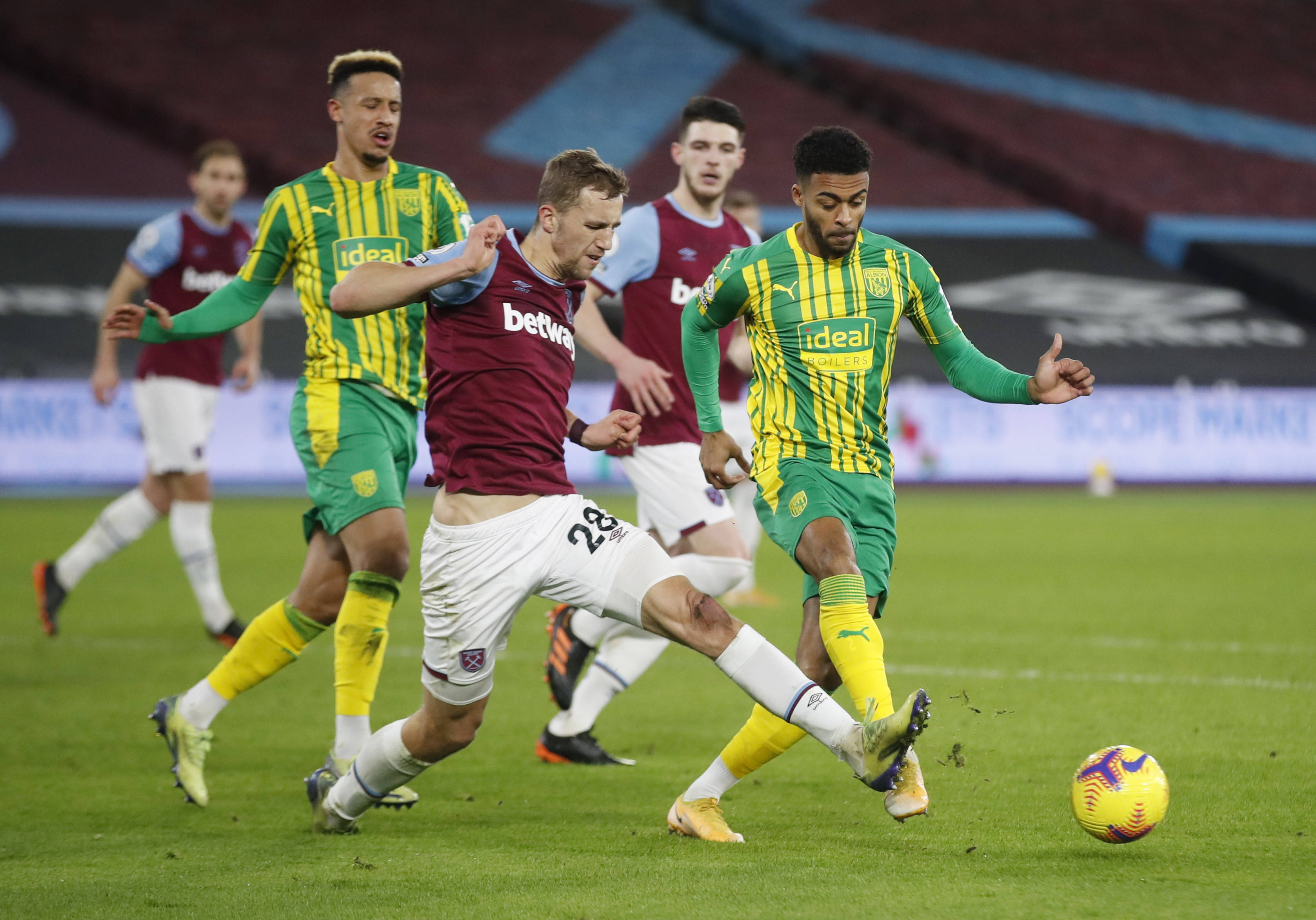 在这些赛事 在这些赛事